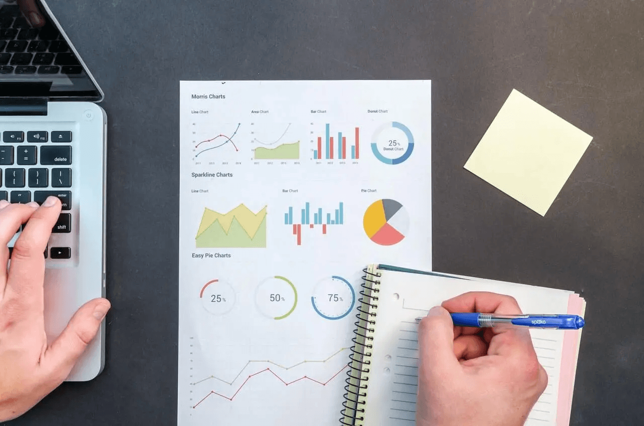 Data Science Master’s vs Bootcamp: Which Is Better in 2025?