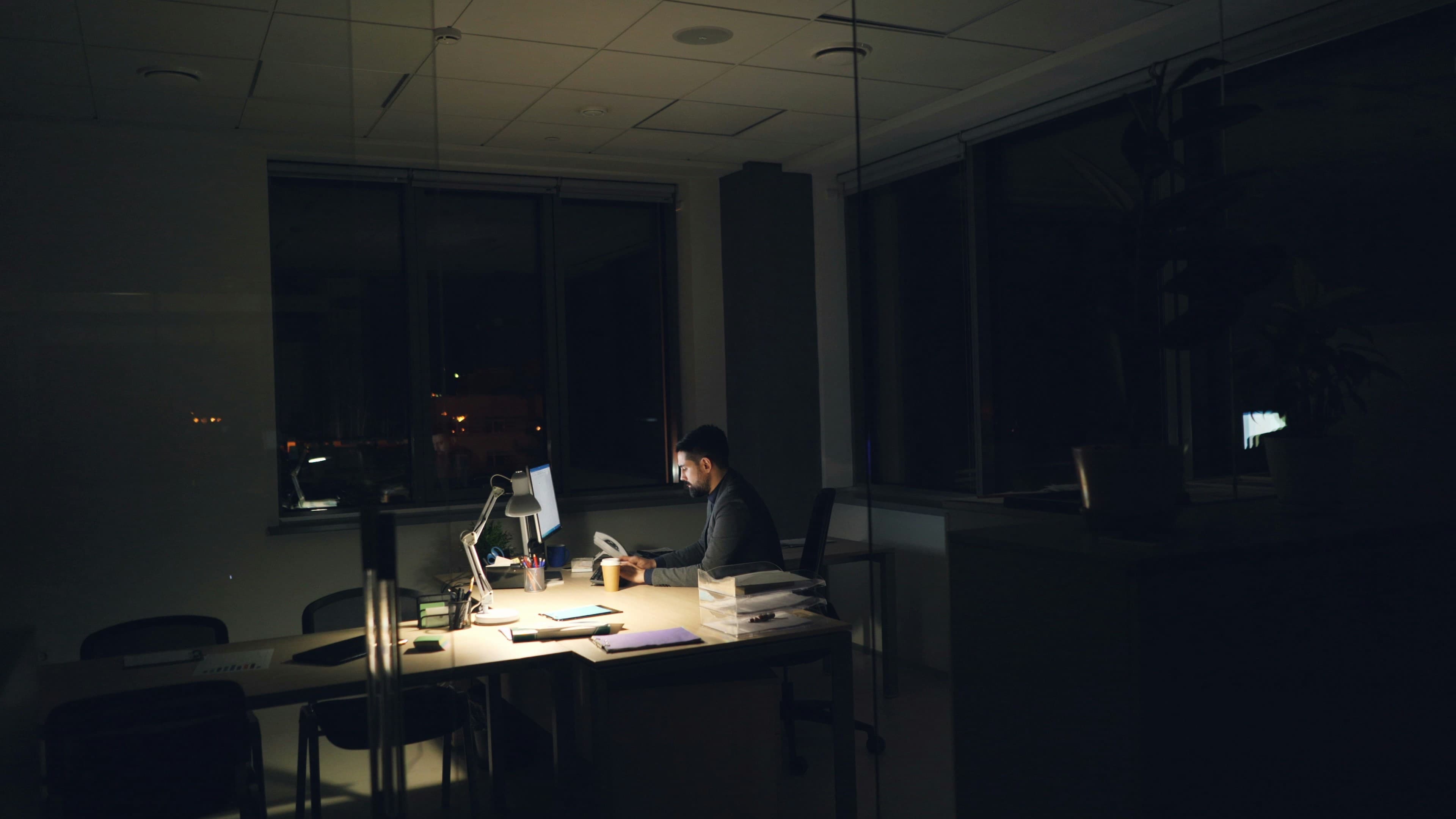 AI Was Meant to Free Workers, But Startup Employees Are Working 12-Hour Days
