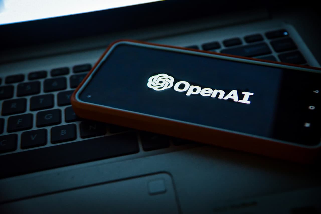 Why OpenAI Is Hiring Forward-Deployed AI Engineers Like Palantir