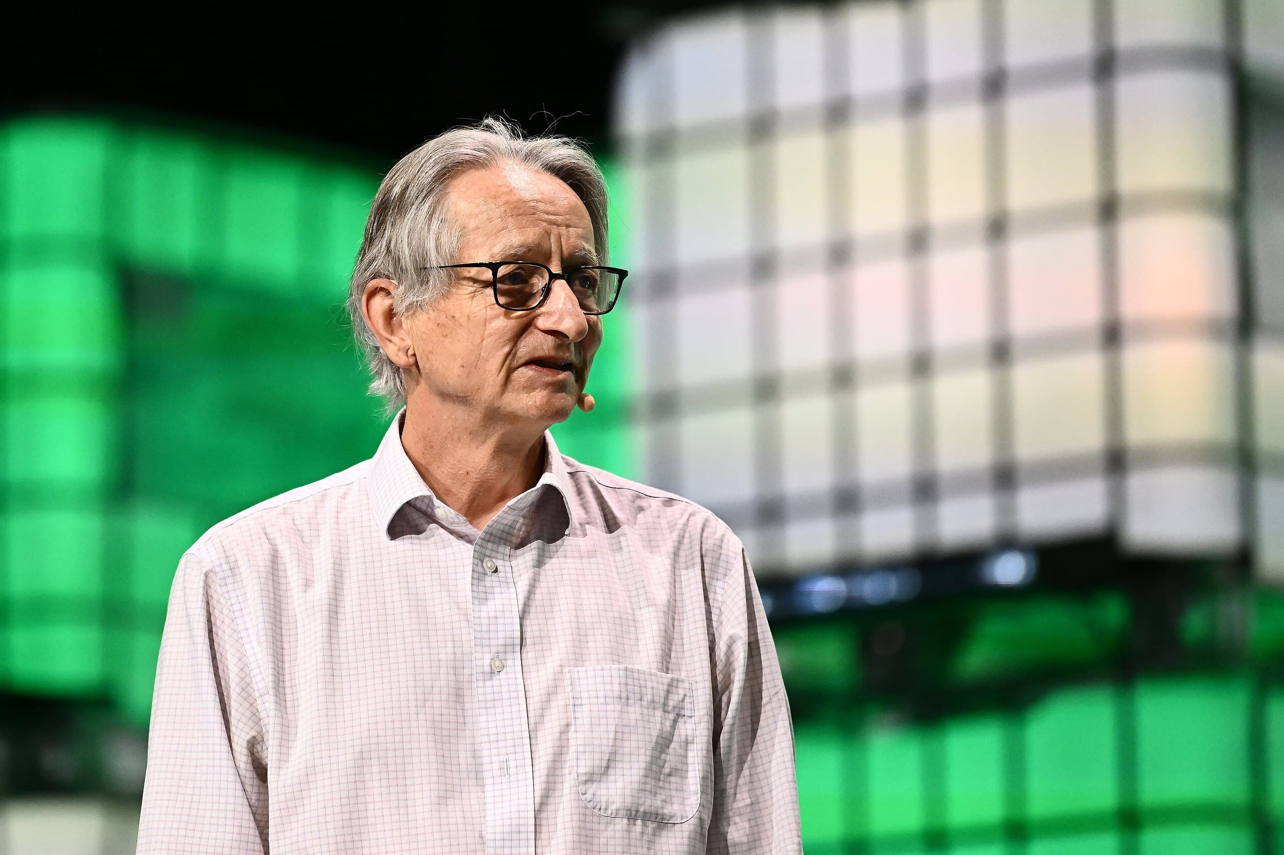 AI Won’t Replace A CS Degree, Says ‘Godfather of AI’