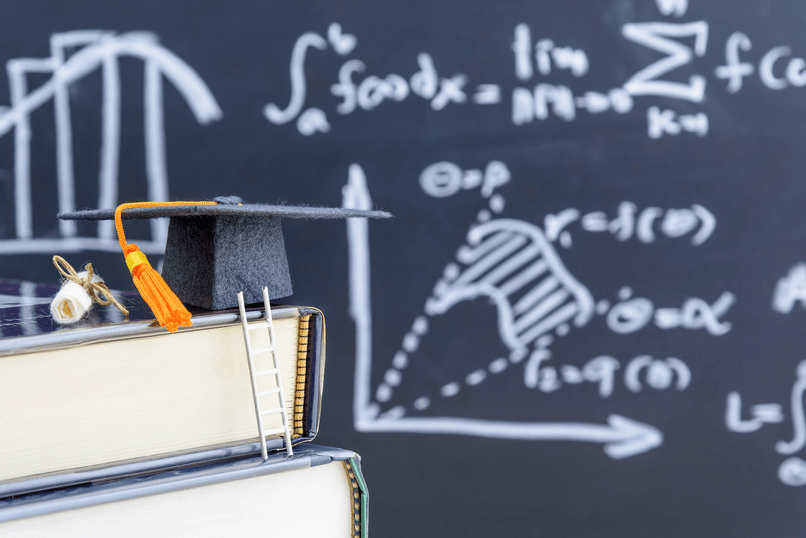 PhD in Mathematics Salary (2025 Update)